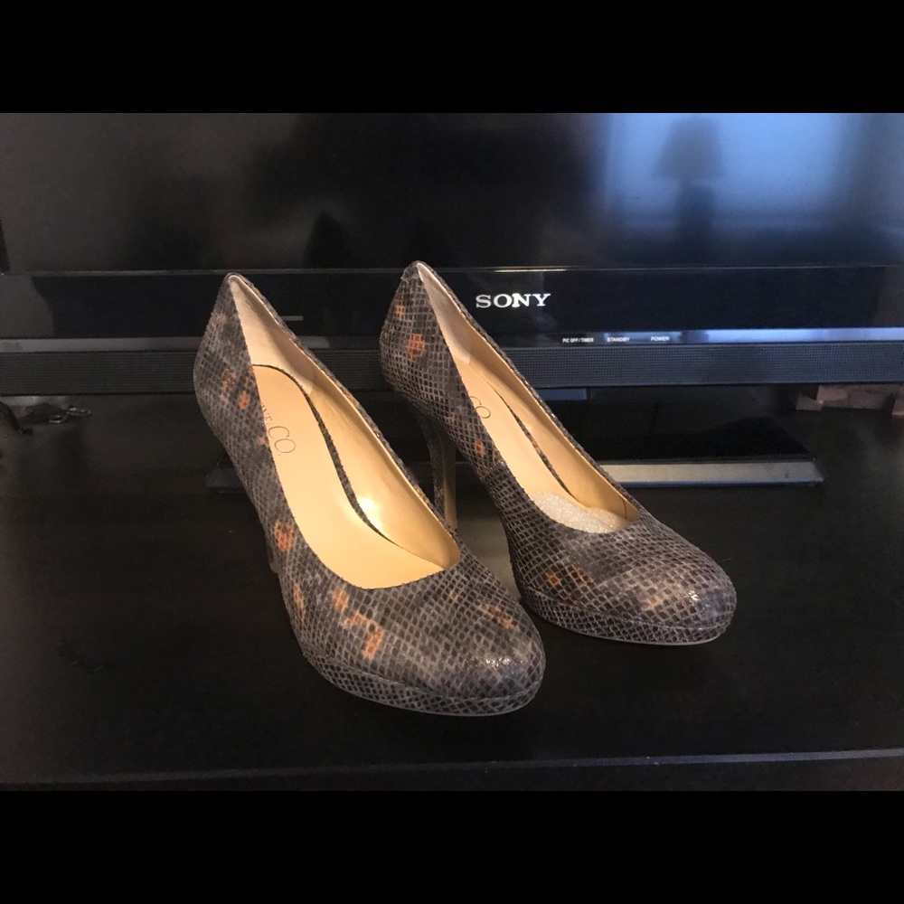 NEW Nine & Co. Heels 6